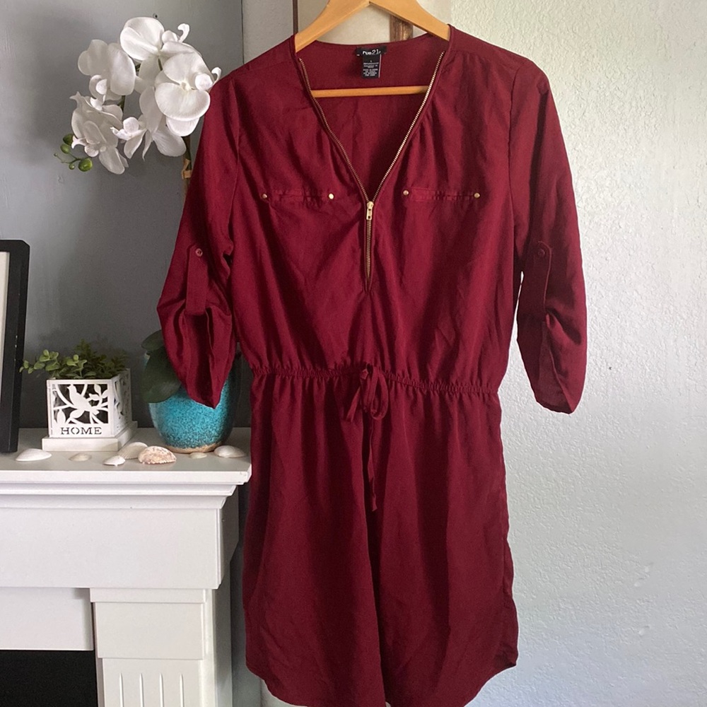 Women’s Short Sleeve MaroonDress
